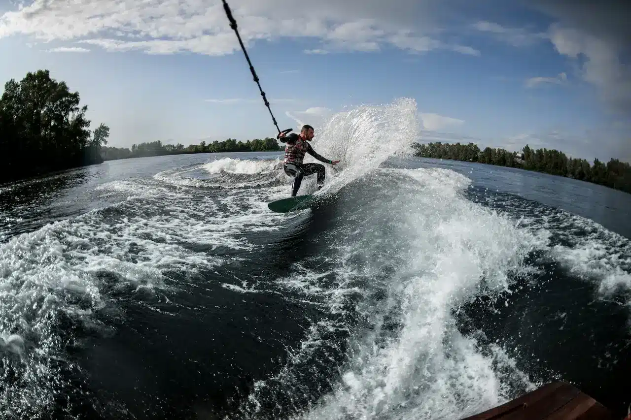 Best Wakesurf & Wakeboard